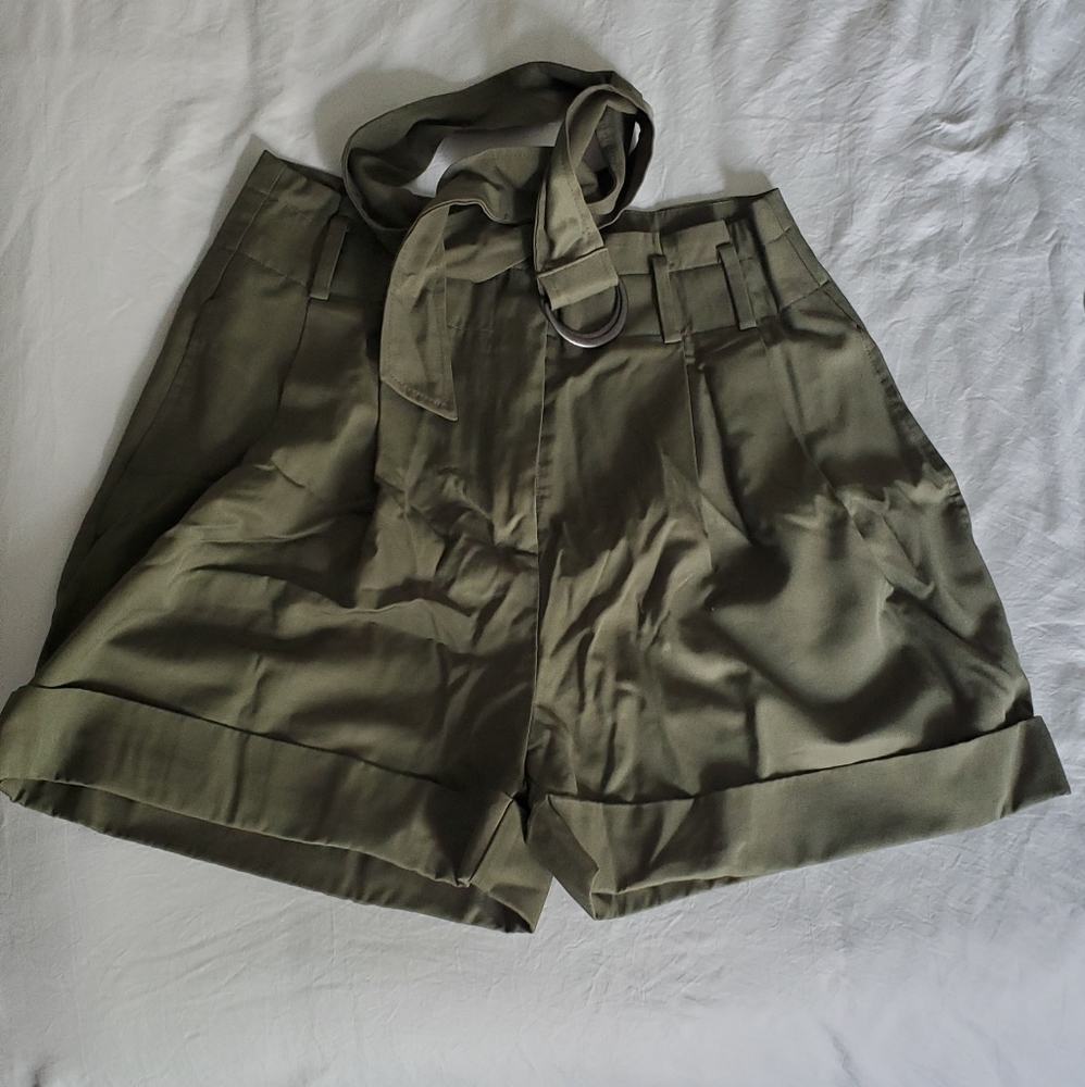 High-waisted olive shorts